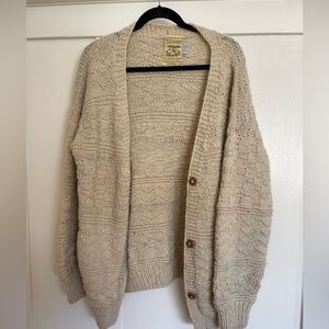 Vintage Woolies wool Cardigan - one size